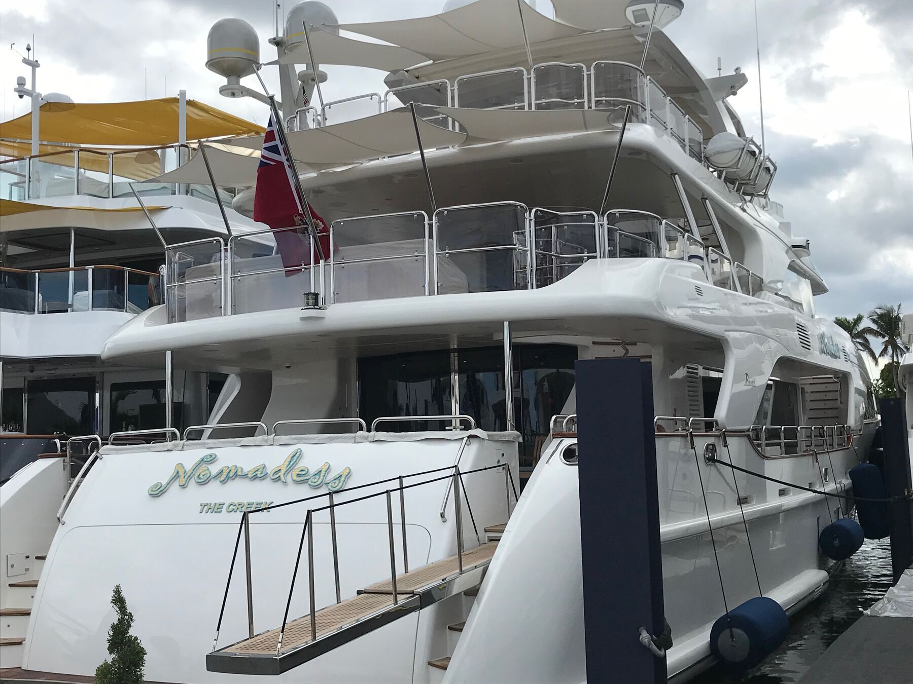 Sailing yacht stern
