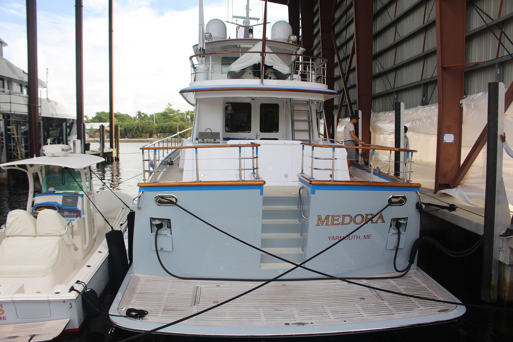 Vessel Medora